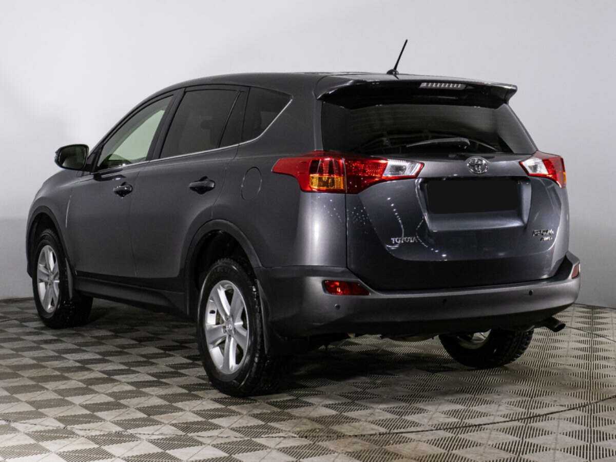 Купить Toyota RAV4 с пробегом. Фото: #6