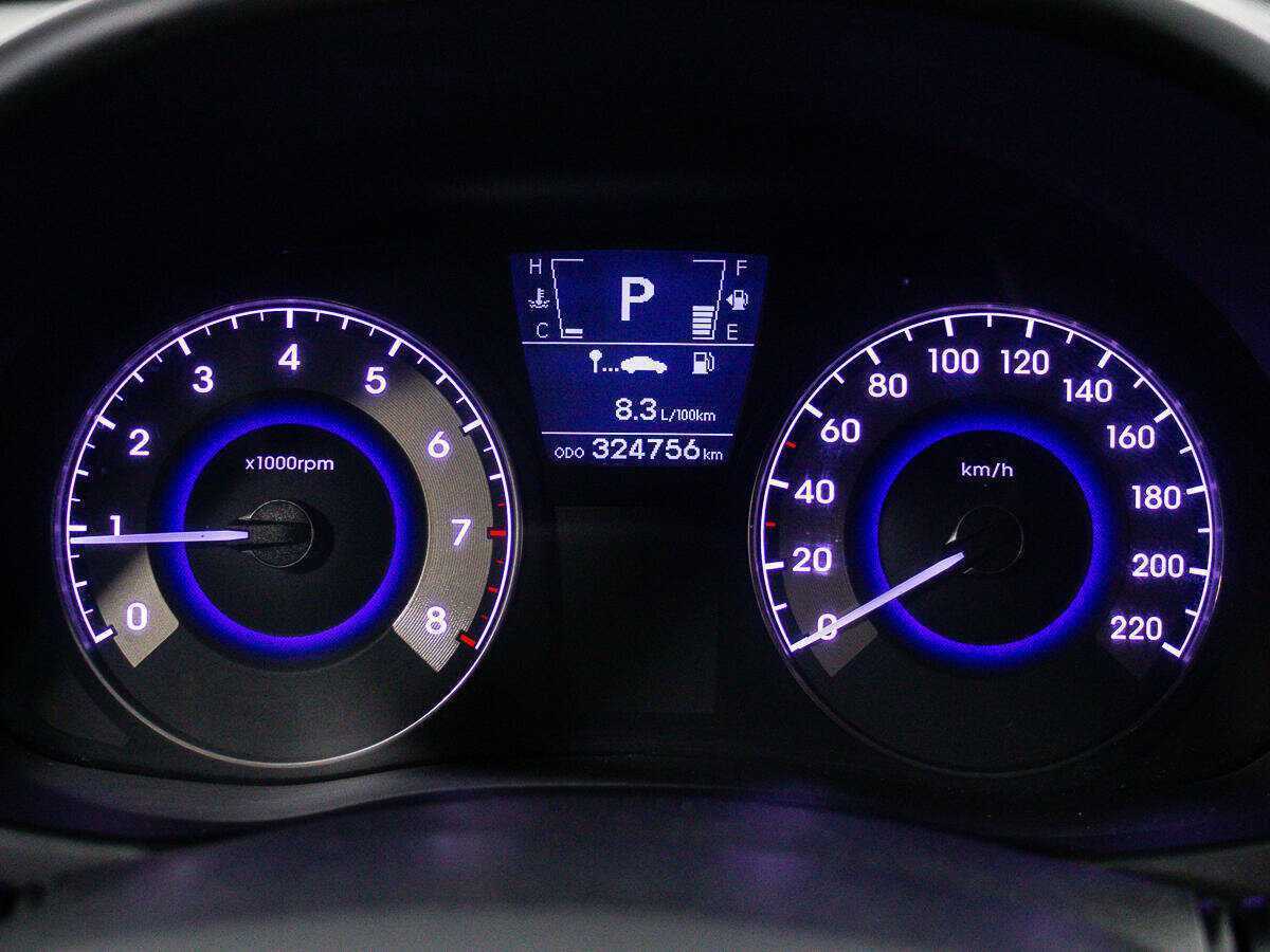 Купить Hyundai Solaris с пробегом. Фото: #11