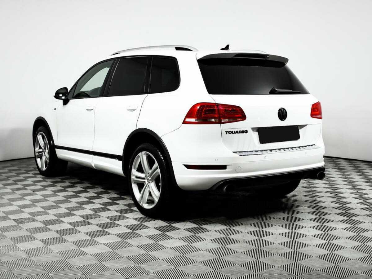Купить Volkswagen Touareg с пробегом. Фото: #6