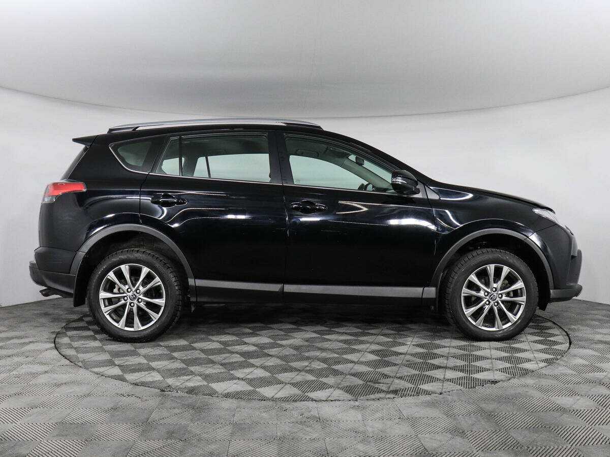 Купить Toyota RAV4 с пробегом. Фото: #3
