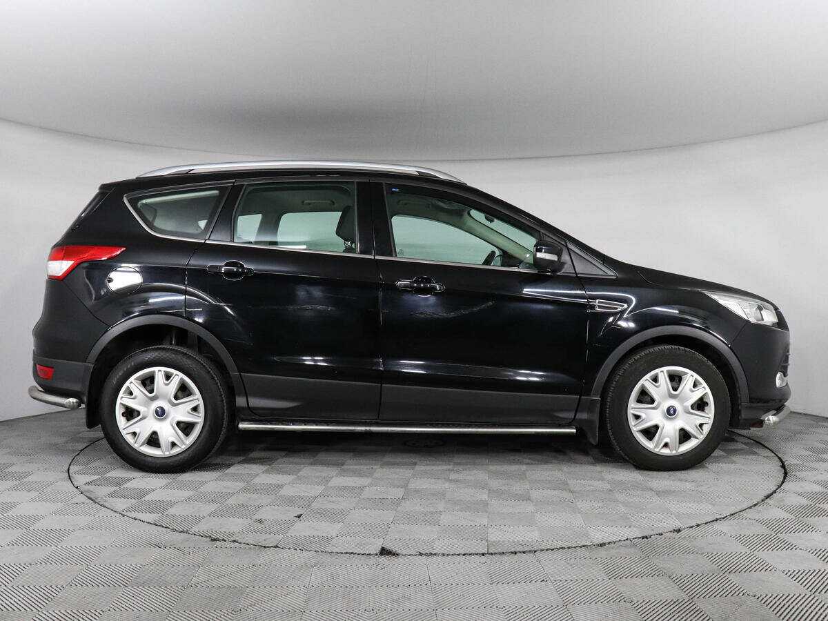 Купить Ford Kuga с пробегом. Фото: #3
