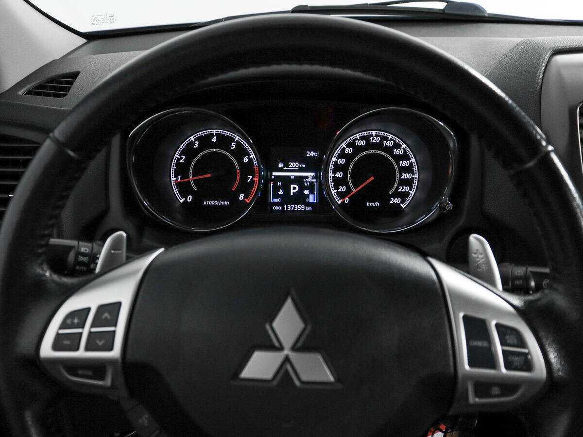 Продажа Б/У Митсубиши АС-Икс. Фото: #12