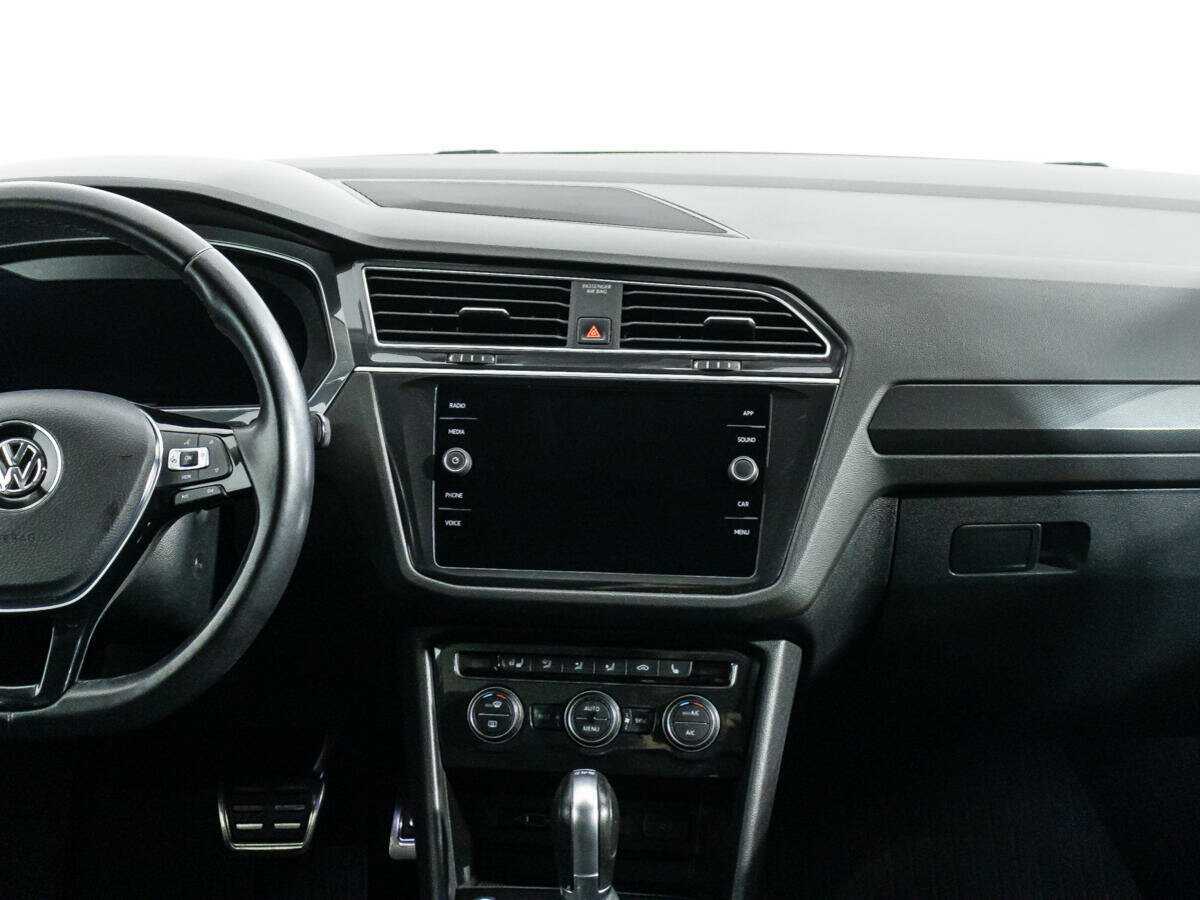 Купить Volkswagen Tiguan с пробегом. Фото: #13