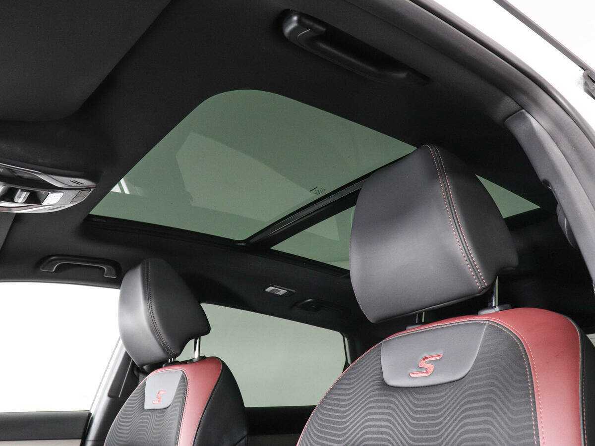 Купить Geely Coolray с пробегом. Фото: #14