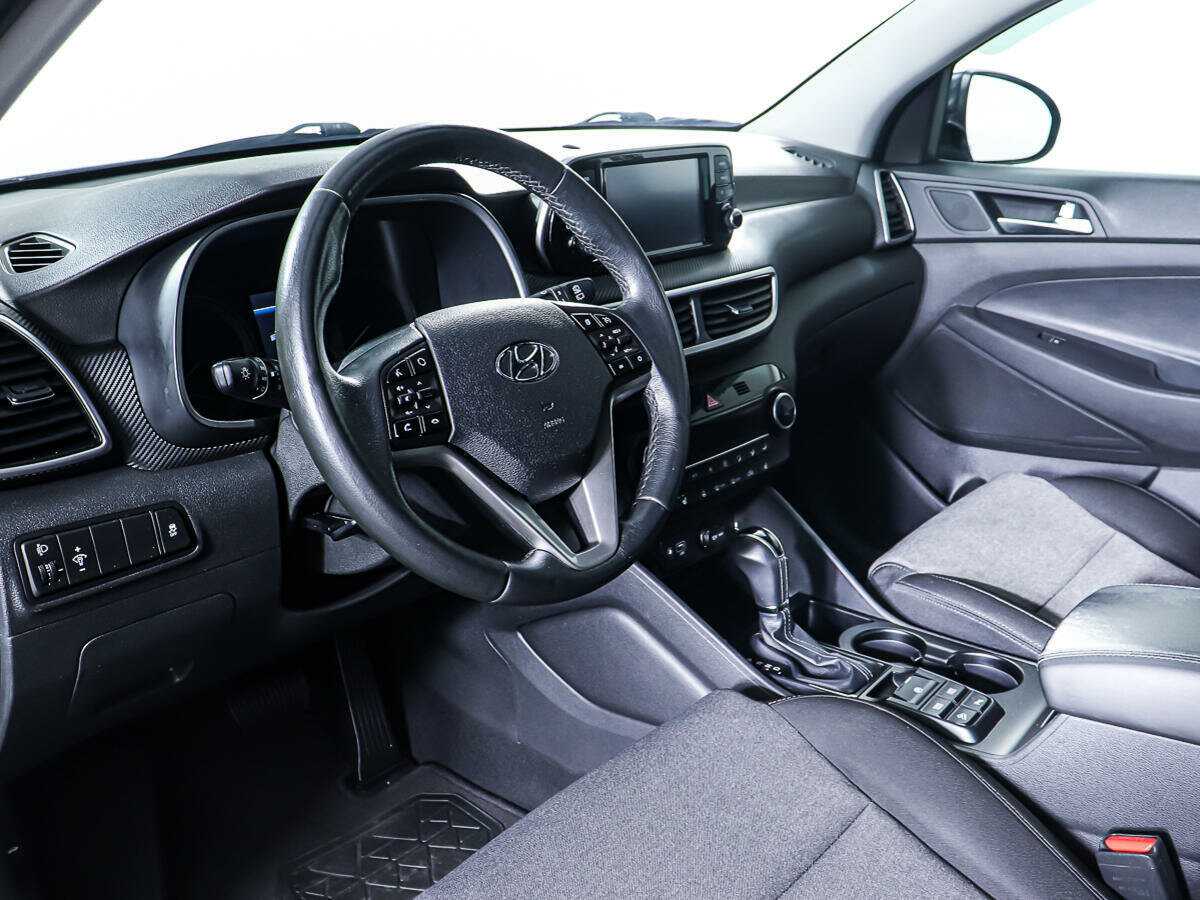 Купить Hyundai Tucson с пробегом. Фото: #11