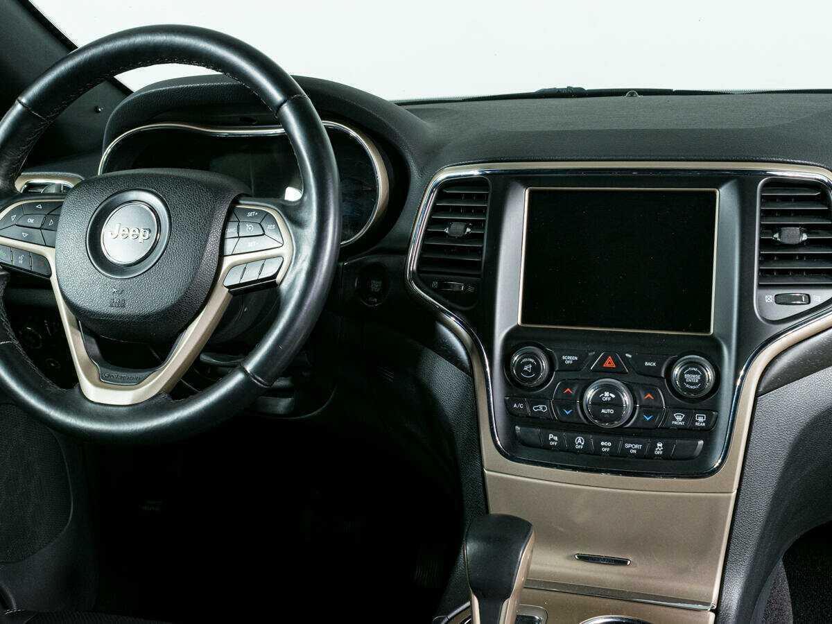 Купить Jeep Grand Cherokee с пробегом. Фото: #10