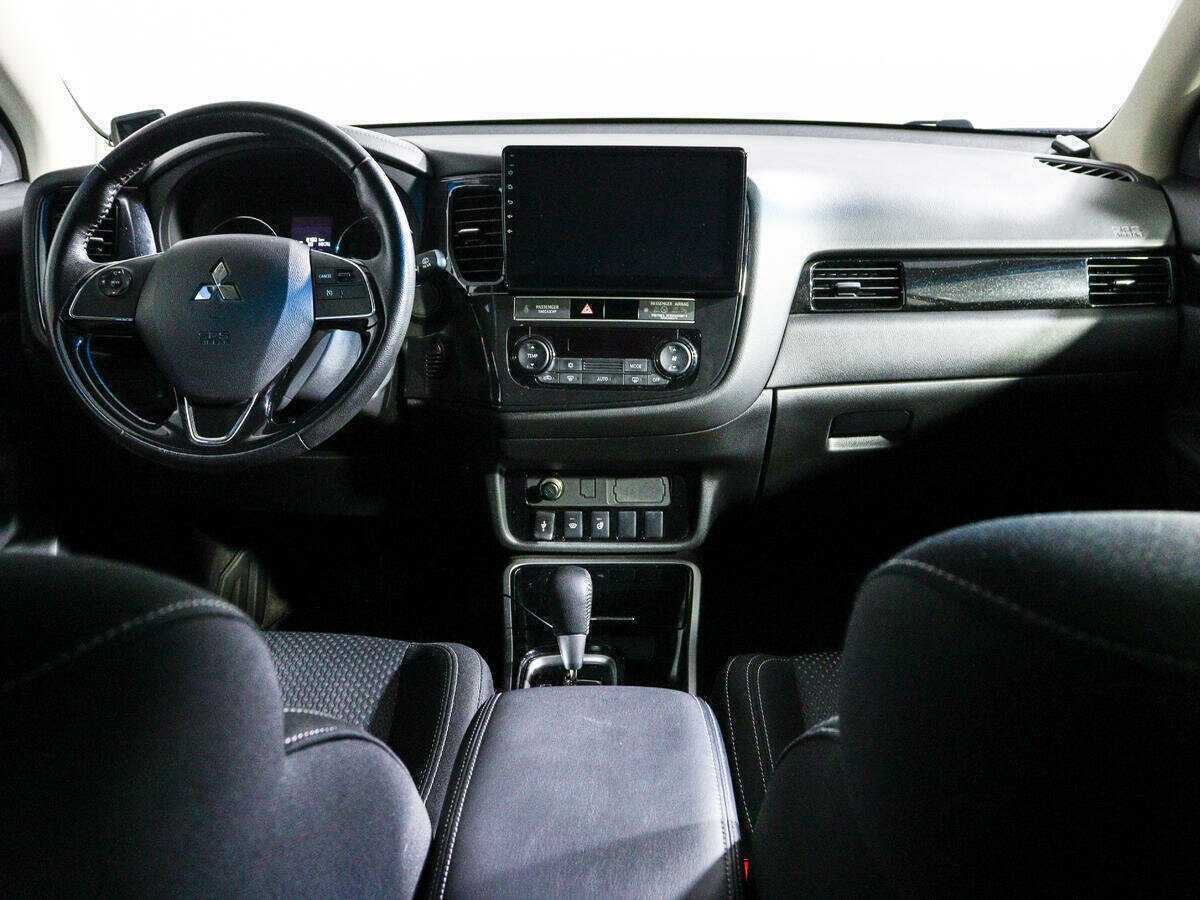 Продажа Б/У Митсубиши Оутлэндер. Фото: #9