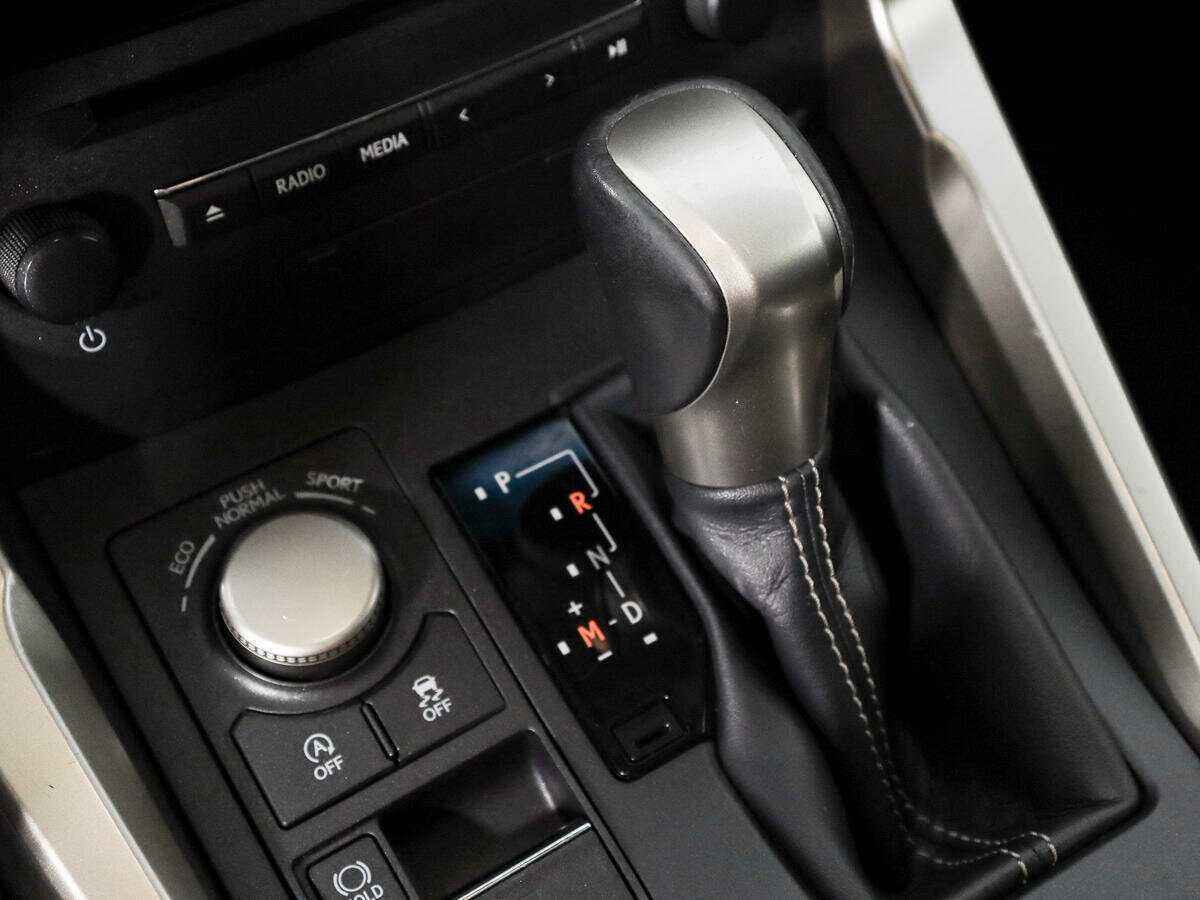 Купить Lexus NX с пробегом. Фото: #10