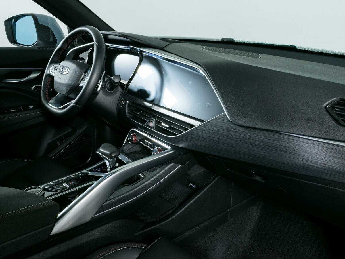 Купить Geely Tugella с пробегом. Фото: #7