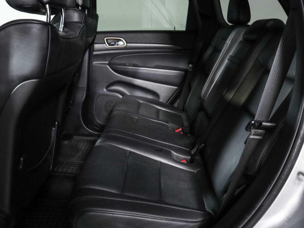 Купить Jeep Grand Cherokee с пробегом. Фото: #7