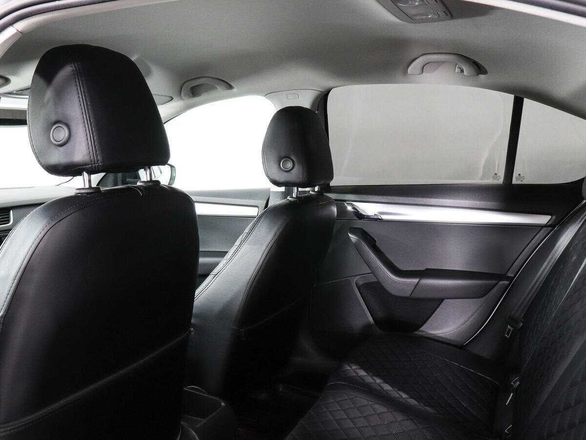 Купить Skoda Octavia с пробегом. Фото: #7