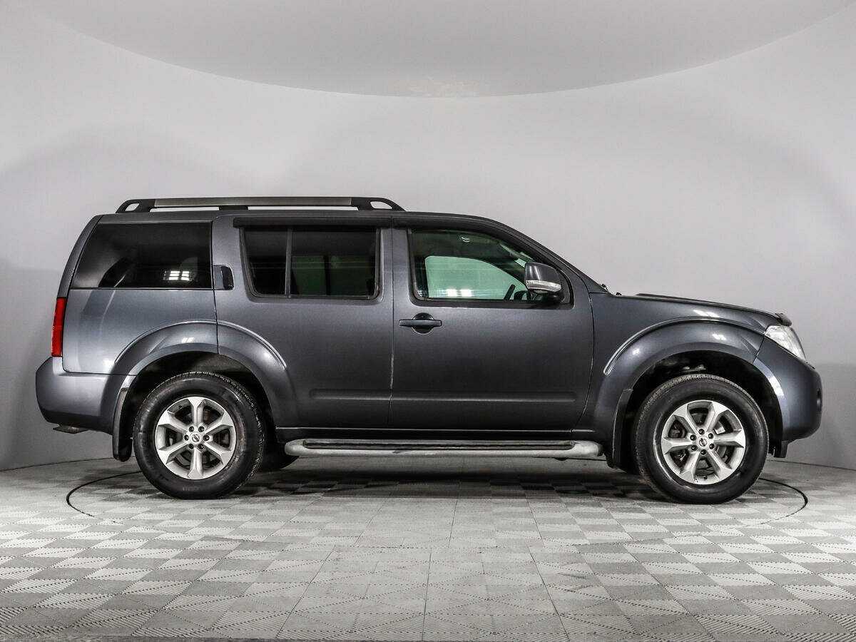 Купить Nissan Pathfinder с пробегом. Фото: #3