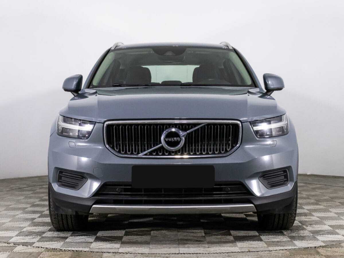 Купить Volvo XC40 с пробегом. Фото: #1