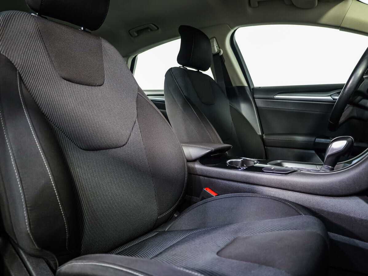 Купить Ford Mondeo с пробегом. Фото: #9