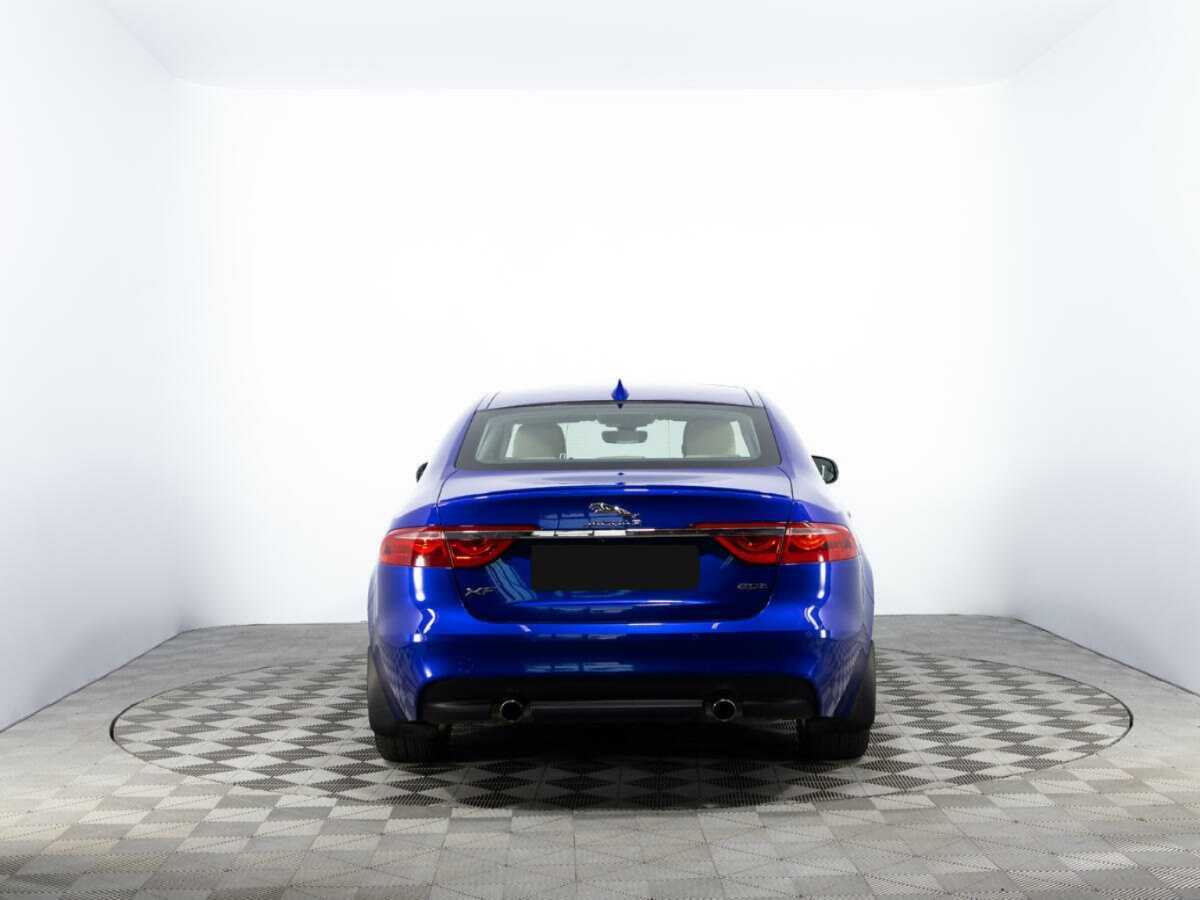 Купить Jaguar XF с пробегом. Фото: #5