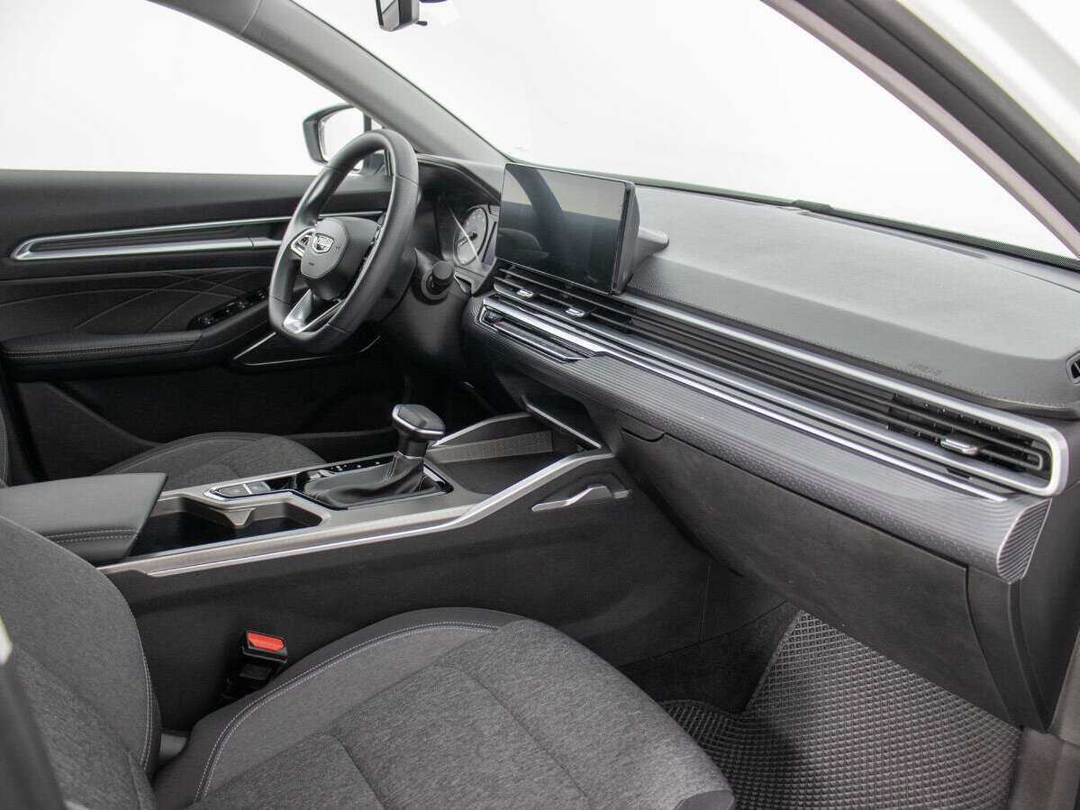 Купить Geely Emgrand с пробегом. Фото: #8