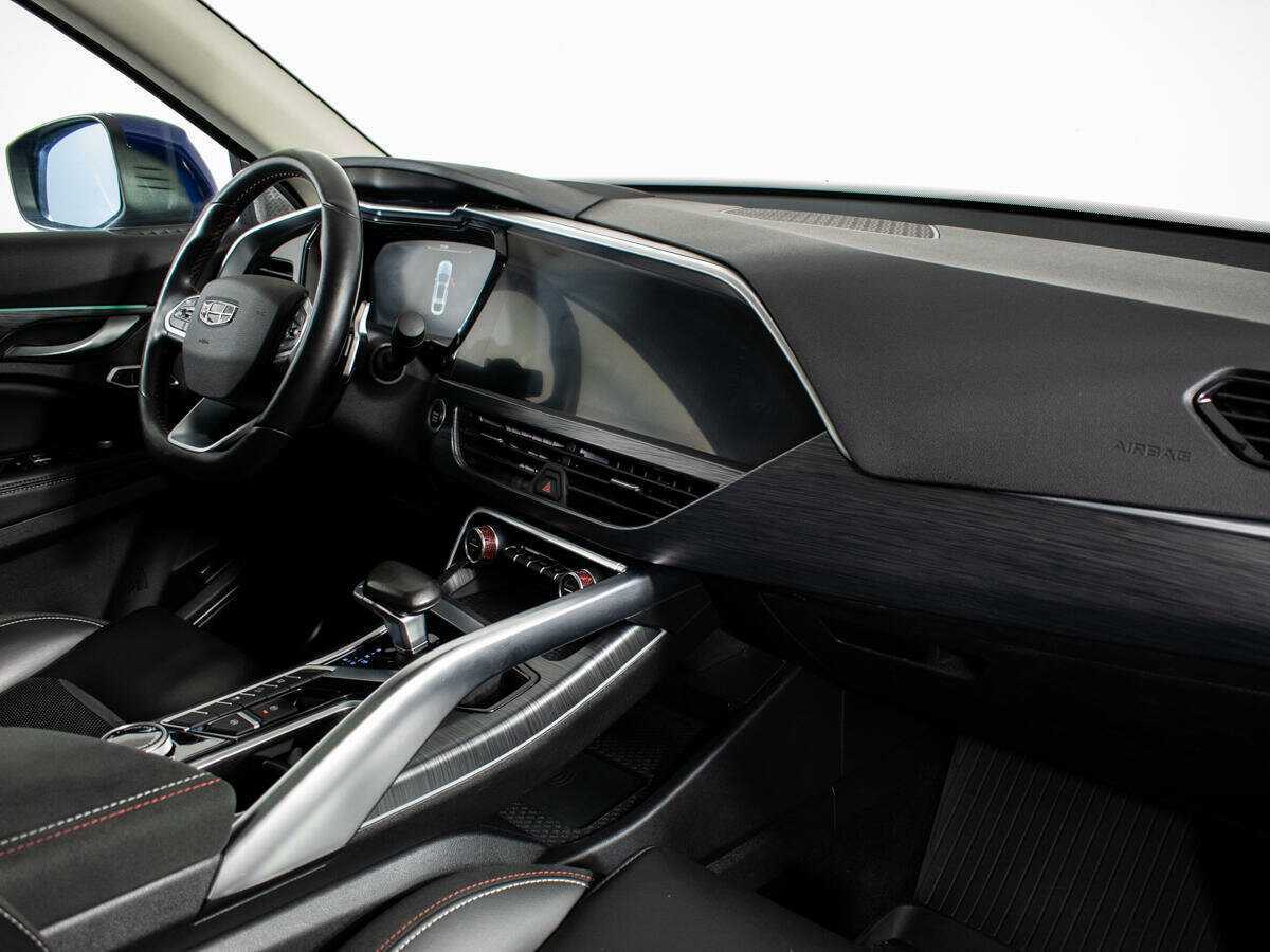 Купить Geely Tugella с пробегом. Фото: #8