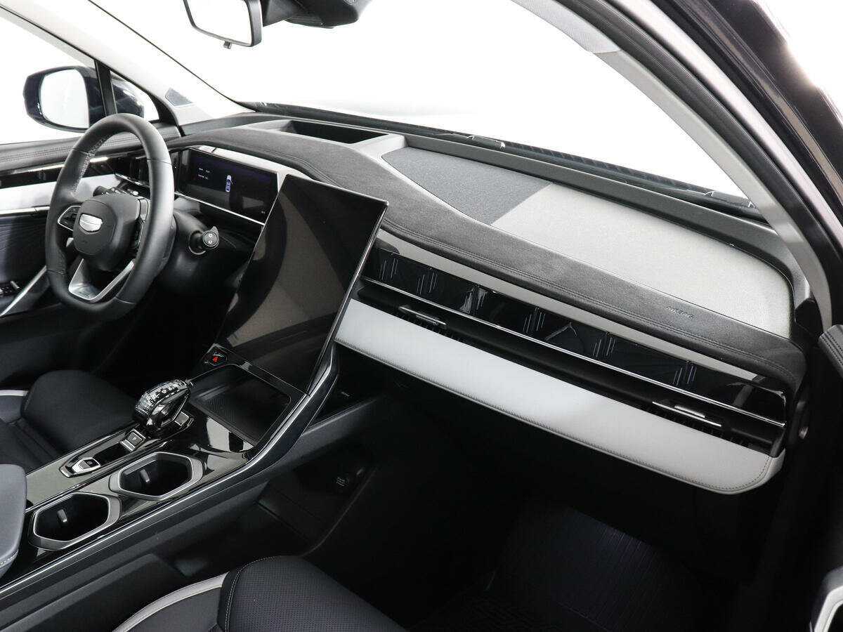 Купить Geely Atlas с пробегом. Фото: #9