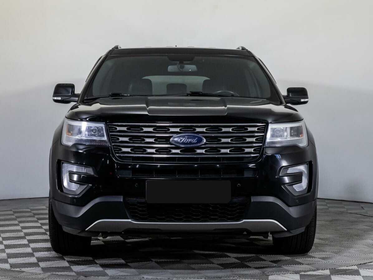 Купить Ford Explorer с пробегом. Фото: #1