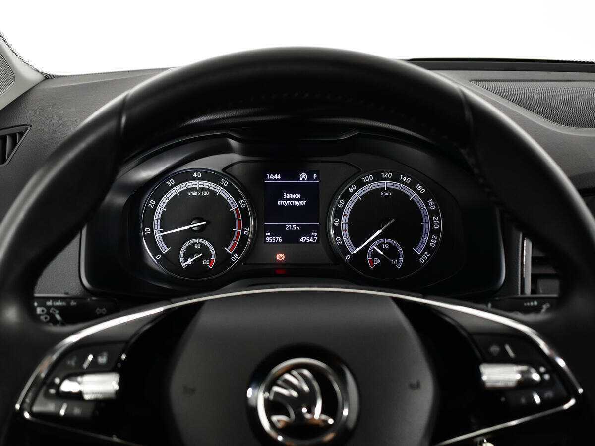 Продажа Б/У Шкода Карок. Фото: #9