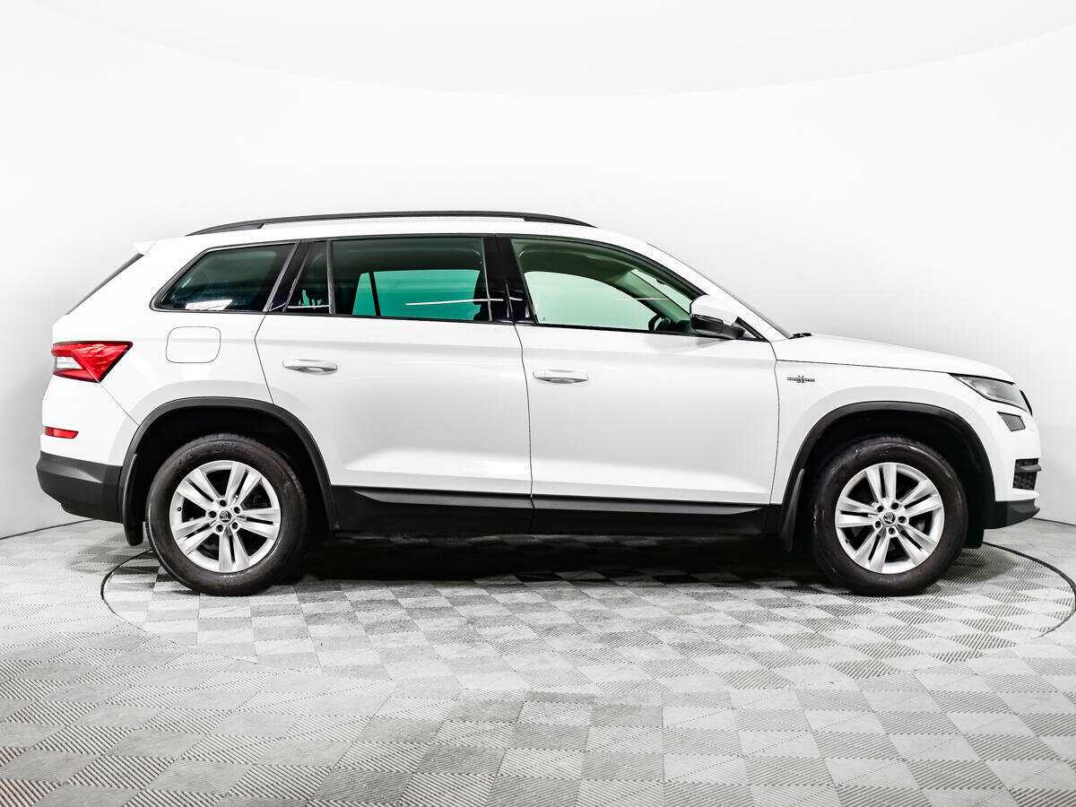 Купить Skoda Kodiaq с пробегом. Фото: #3