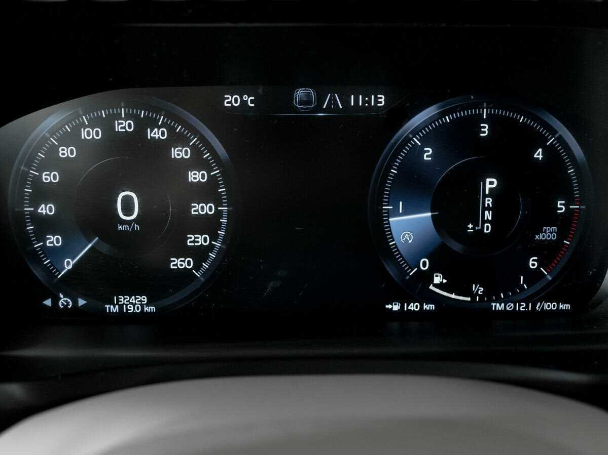 Купить Volvo XC90 с пробегом. Фото: #10