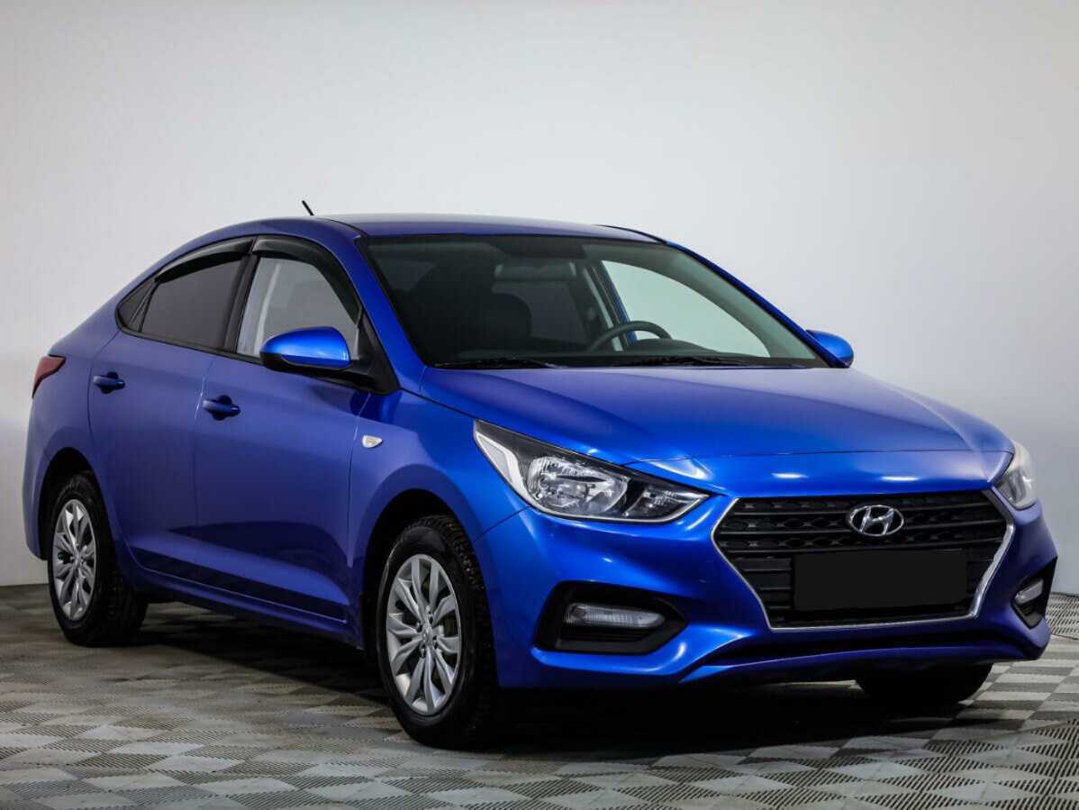 Купить Hyundai Solaris с пробегом. Фото: #1