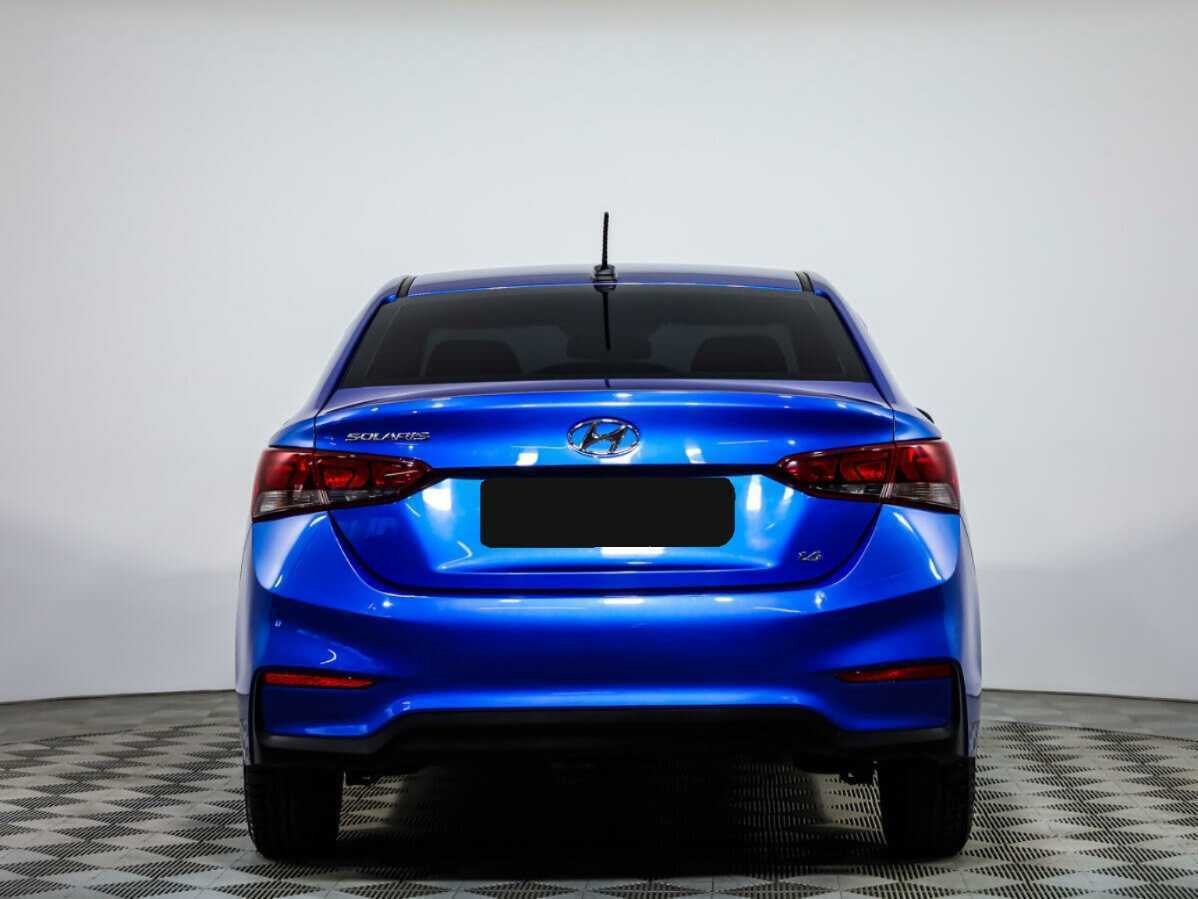 Купить Hyundai Solaris с пробегом. Фото: #4