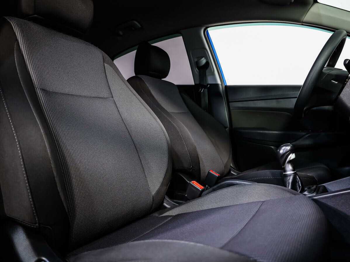 Купить Hyundai Solaris с пробегом. Фото: #10