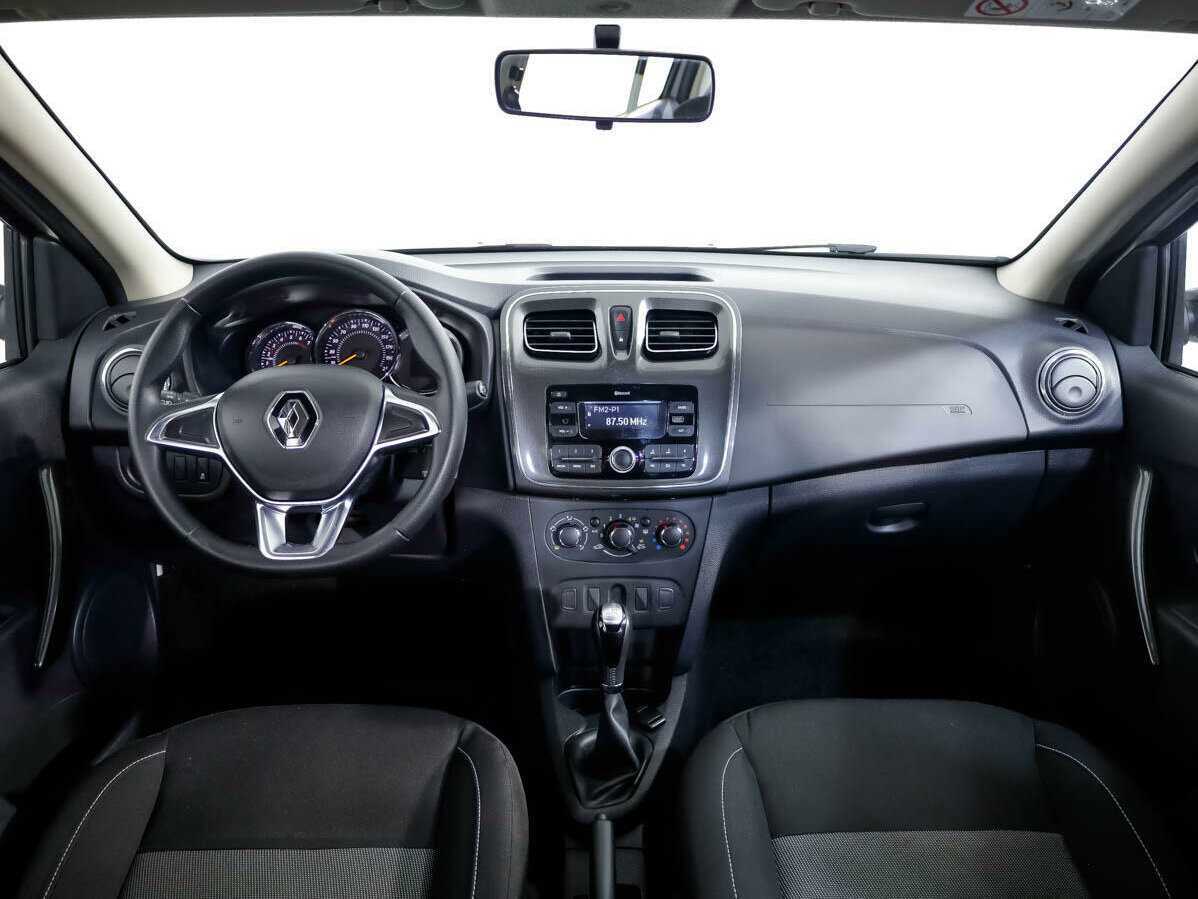 Купить Renault Logan с пробегом. Фото: #8