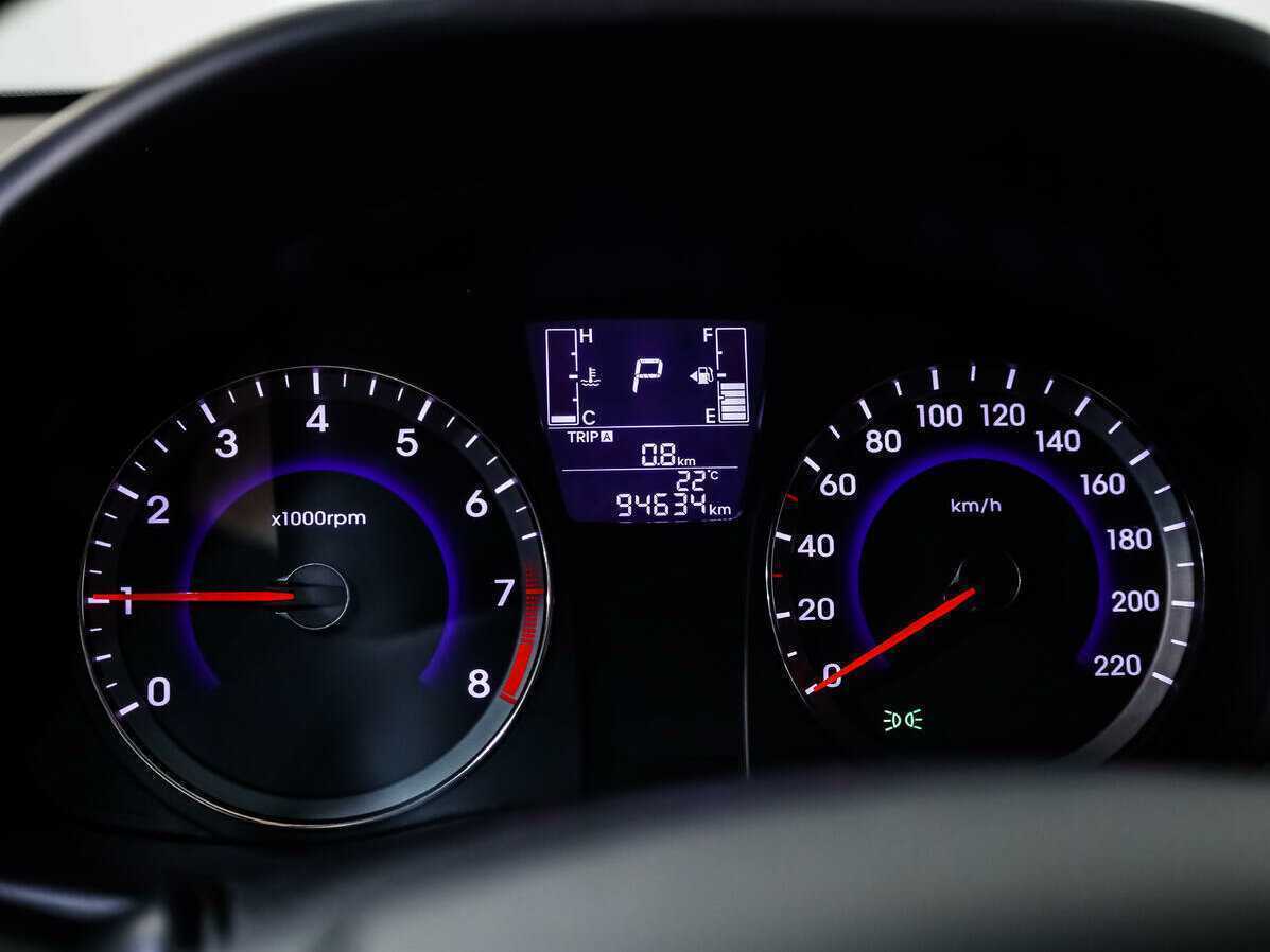 Купить Hyundai Solaris с пробегом. Фото: #15