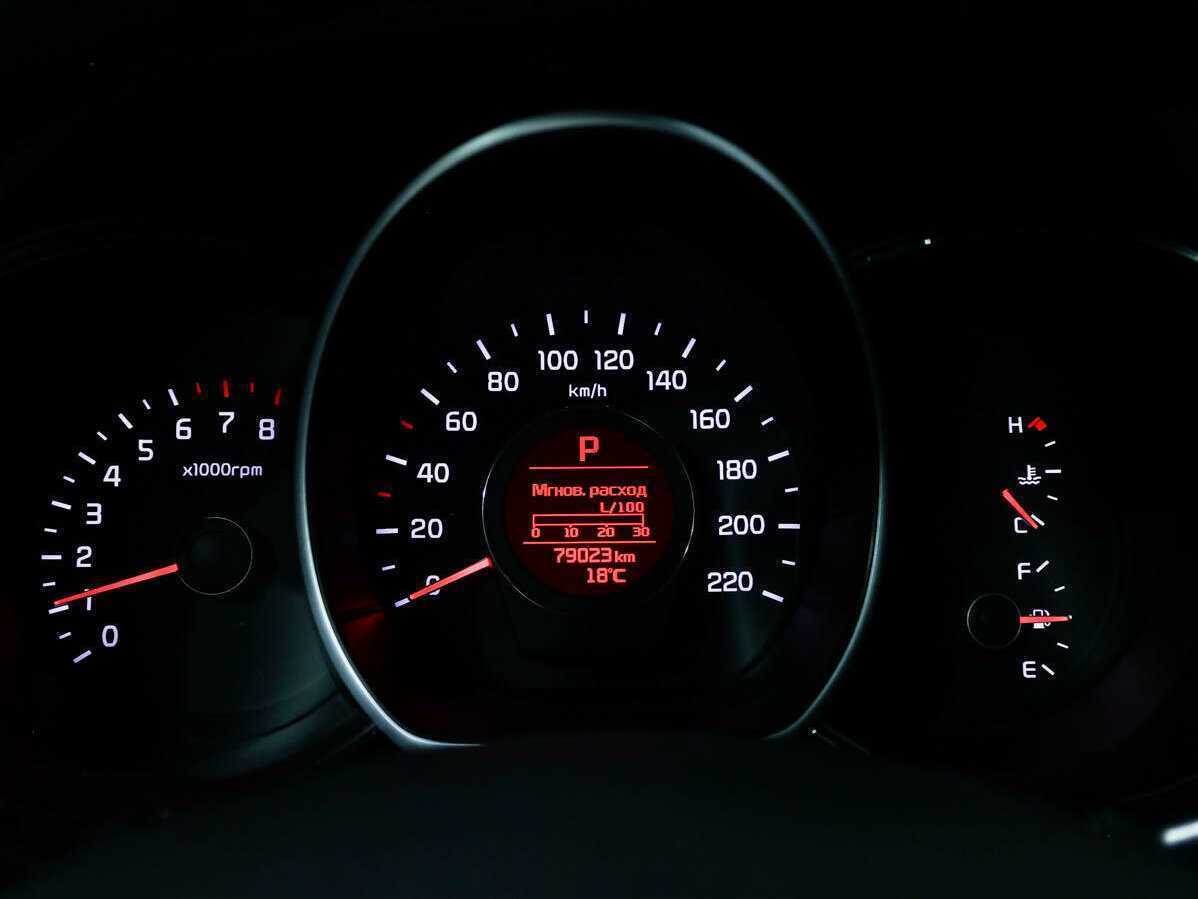 Купить Kia Rio с пробегом. Фото: #9