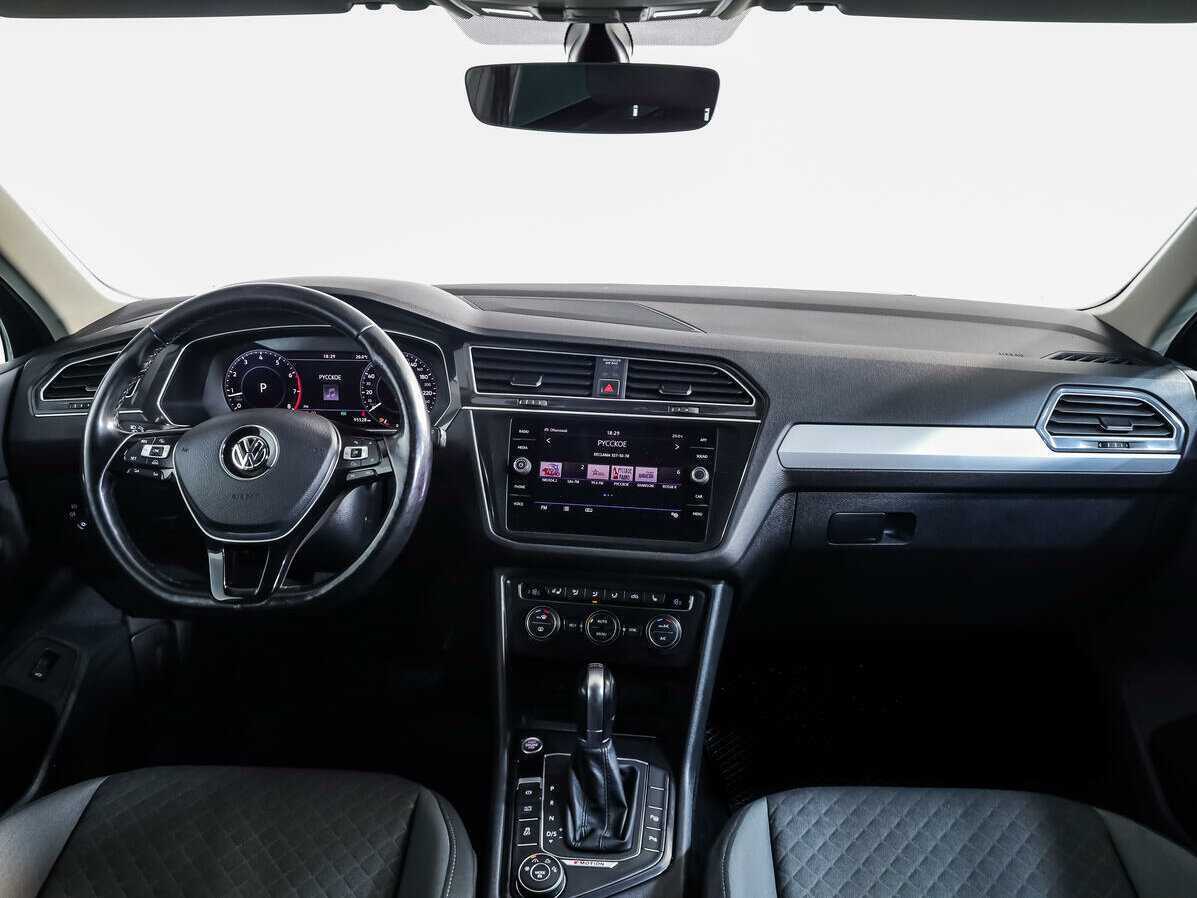 Купить Volkswagen Tiguan с пробегом. Фото: #8