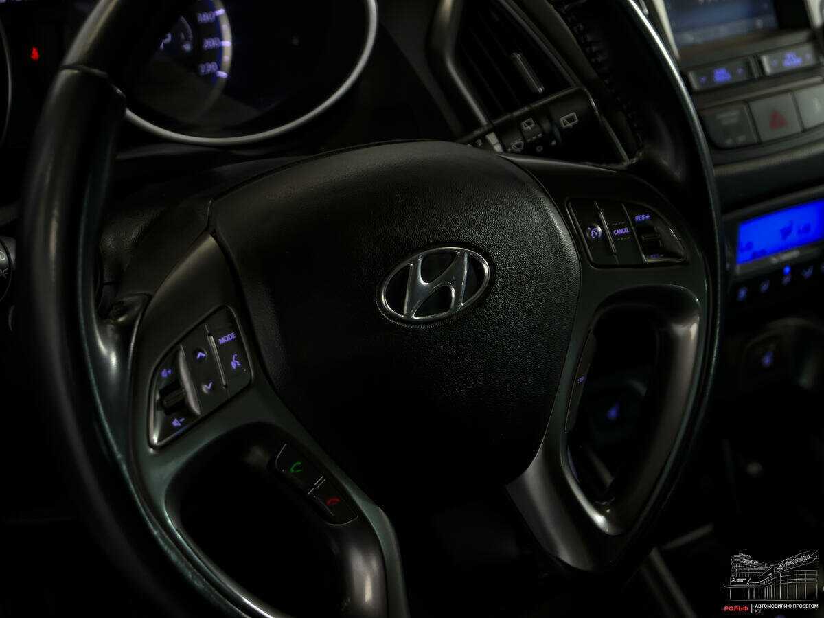 Купить Hyundai ix35 с пробегом. Фото: #11