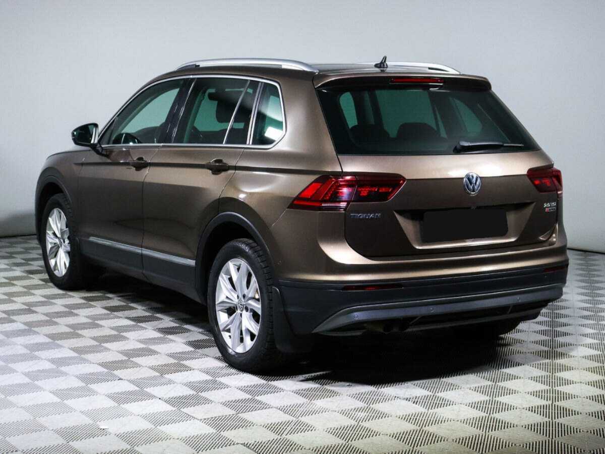 Купить Volkswagen Tiguan с пробегом. Фото: #5