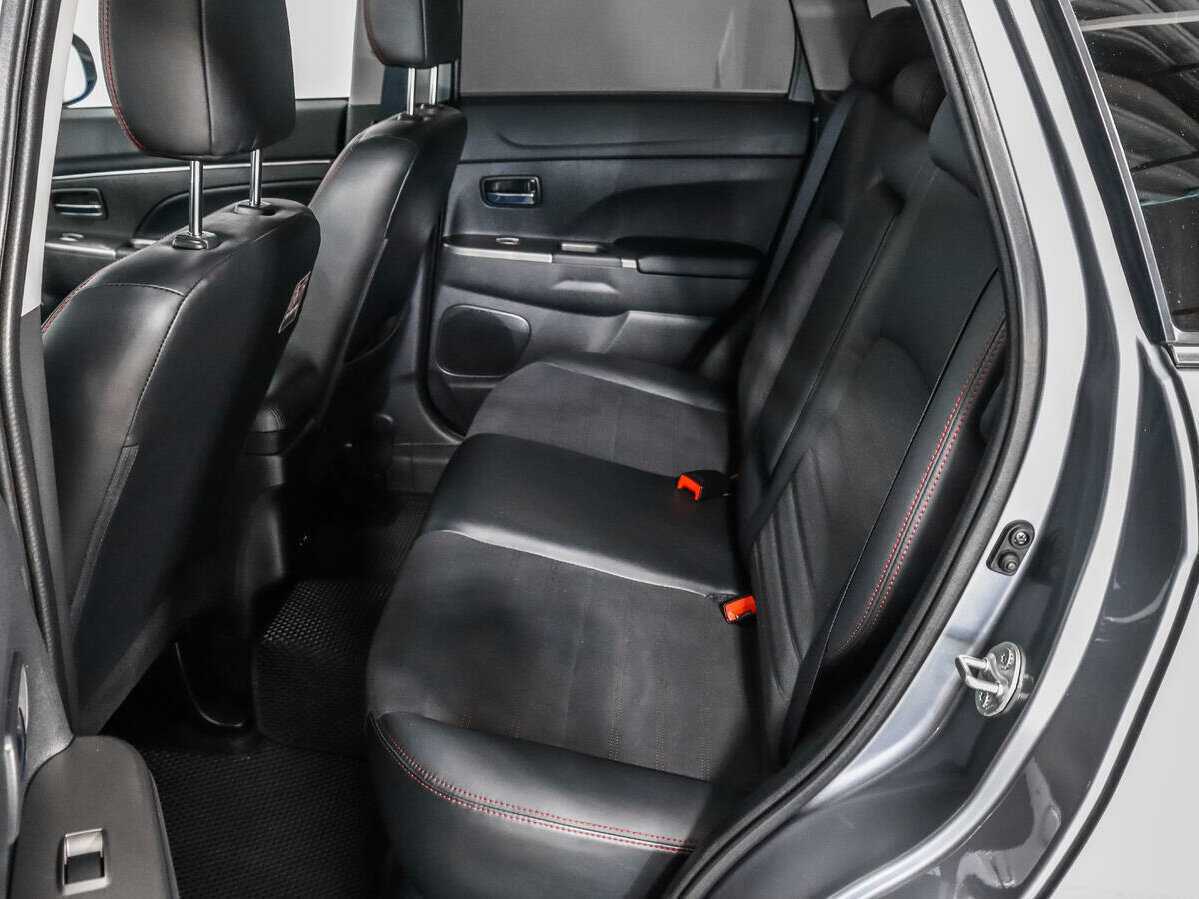 Купить Mitsubishi ASX с пробегом. Фото: #10