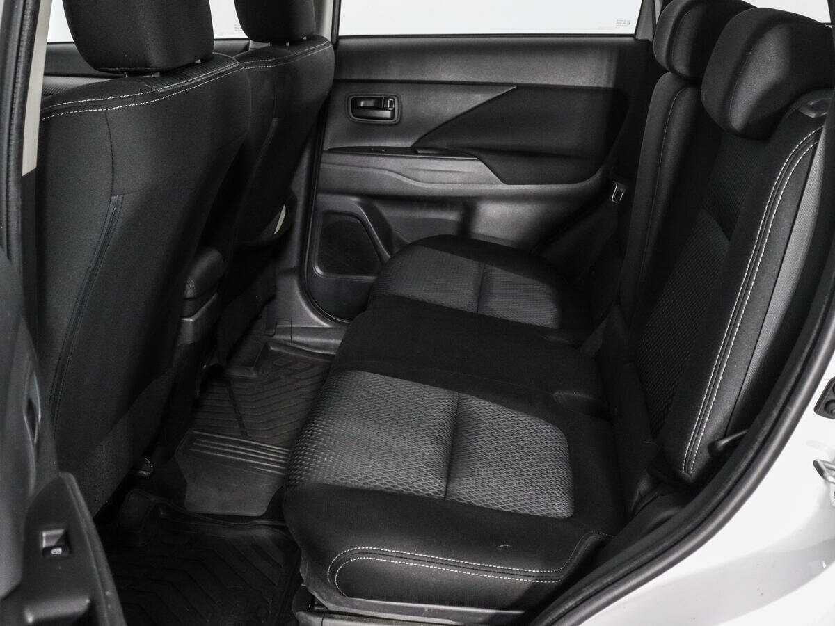 Продажа Б/У Митсубиши Оутлэндер. Фото: #9