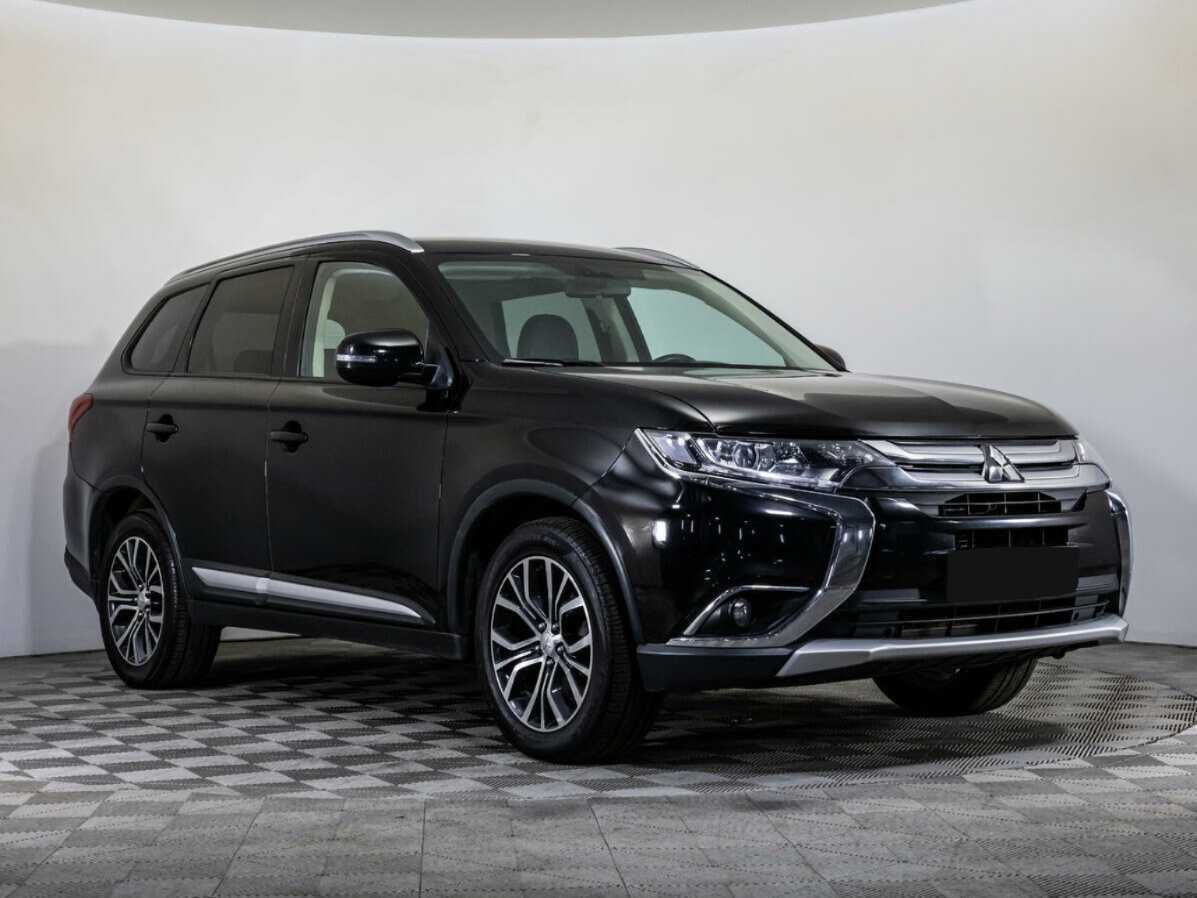 Купить Mitsubishi Outlander с пробегом. Фото: #2