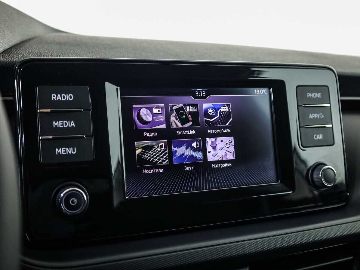 Купить Skoda Rapid с пробегом. Фото: #11