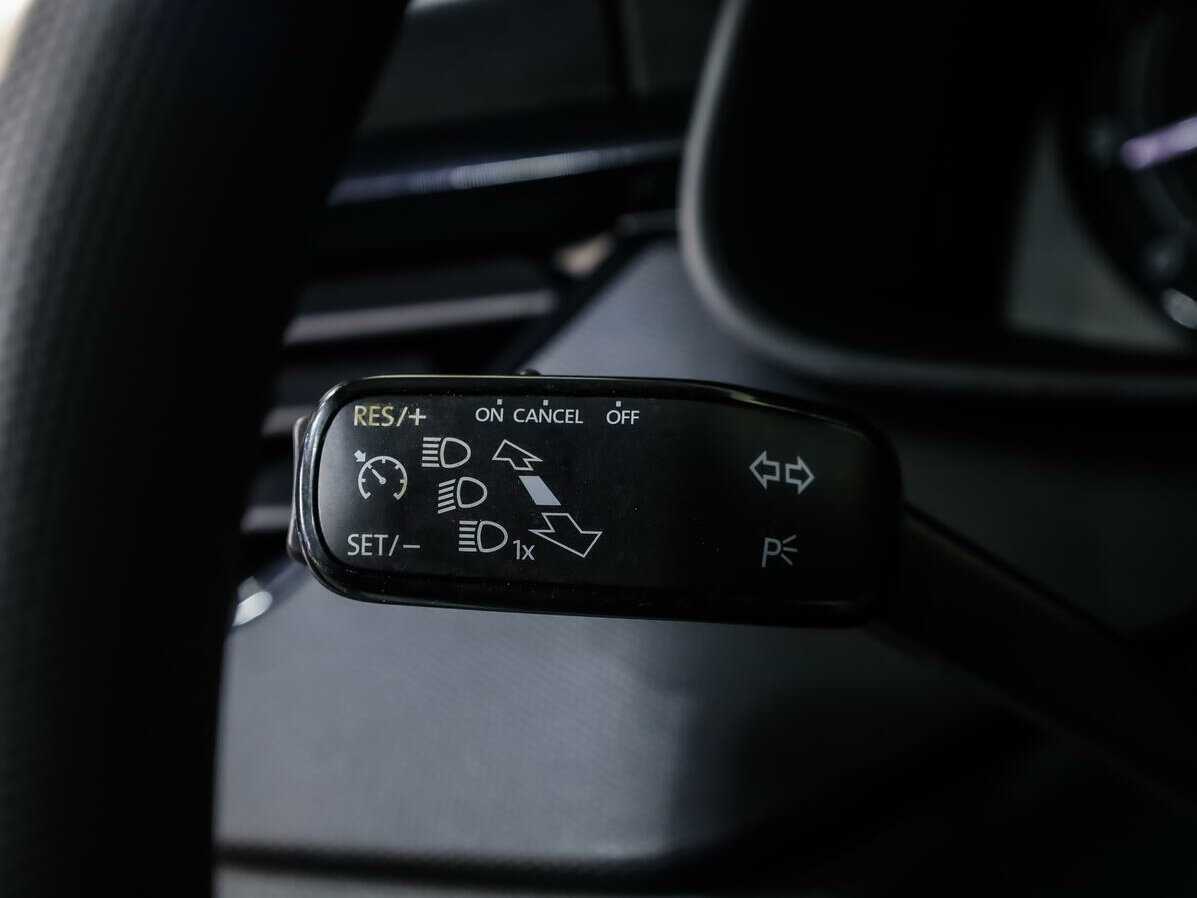 Купить Skoda Rapid с пробегом. Фото: #14