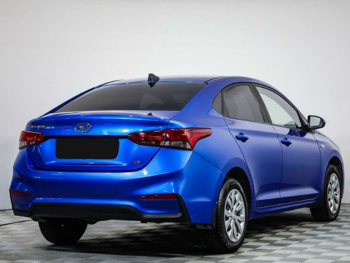 Купить Hyundai Solaris с пробегом. Фото: #3