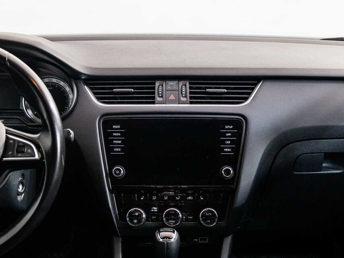 Купить Skoda Octavia с пробегом. Фото: #13