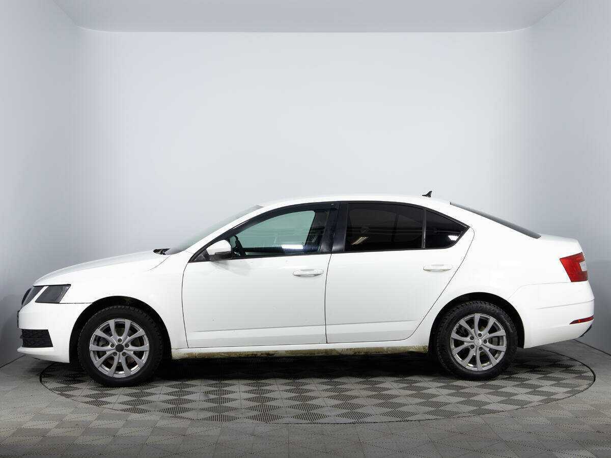 Купить Skoda Octavia с пробегом. Фото: #7
