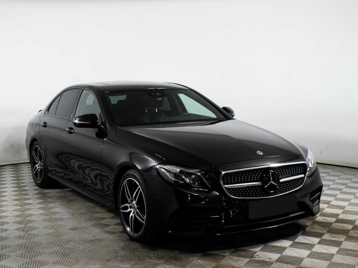 Купить Mercedes-Benz E-Класс с пробегом. Фото: #2