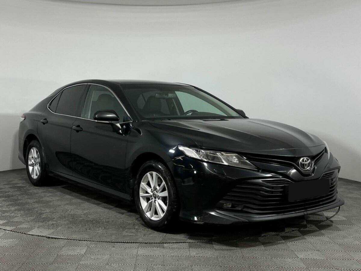 Купить Toyota Camry с пробегом. Фото: #2