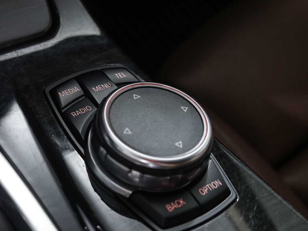 Купить BMW 5 серии с пробегом. Фото: #16