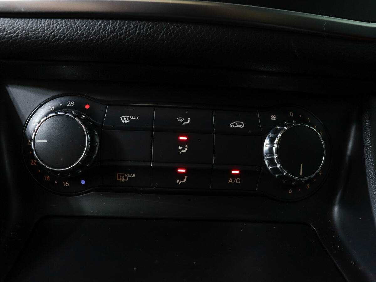 Купить Mercedes-Benz CLA с пробегом. Фото: #12