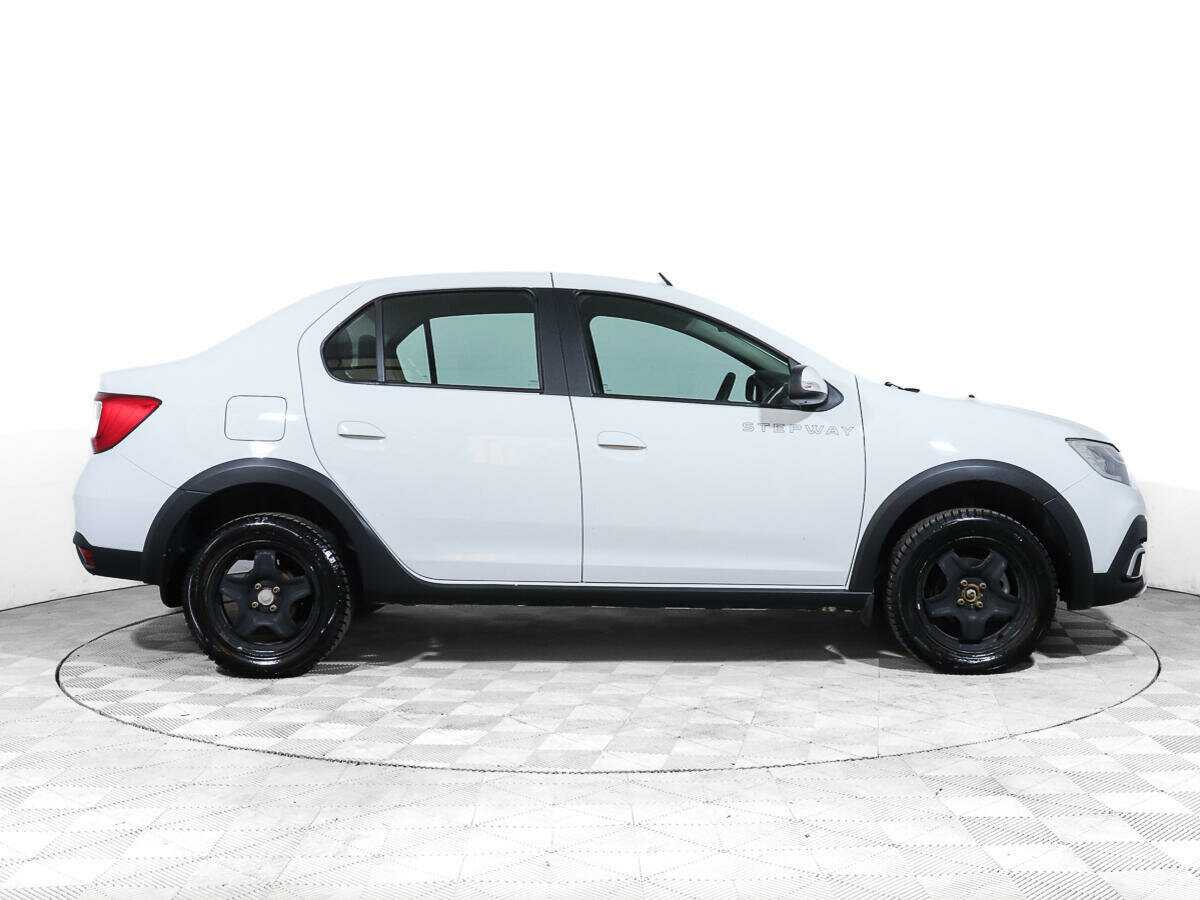 Купить Renault Logan с пробегом. Фото: #2