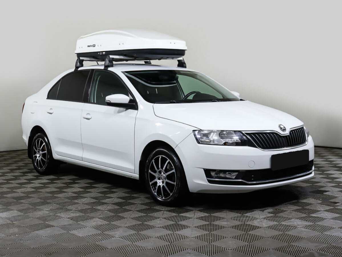 Купить Skoda Rapid с пробегом. Фото: #1