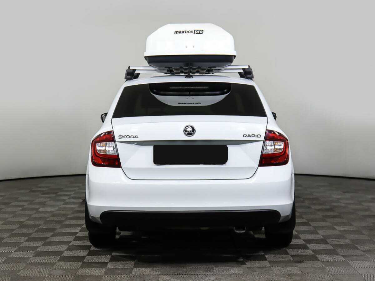 Купить Skoda Rapid с пробегом. Фото: #3